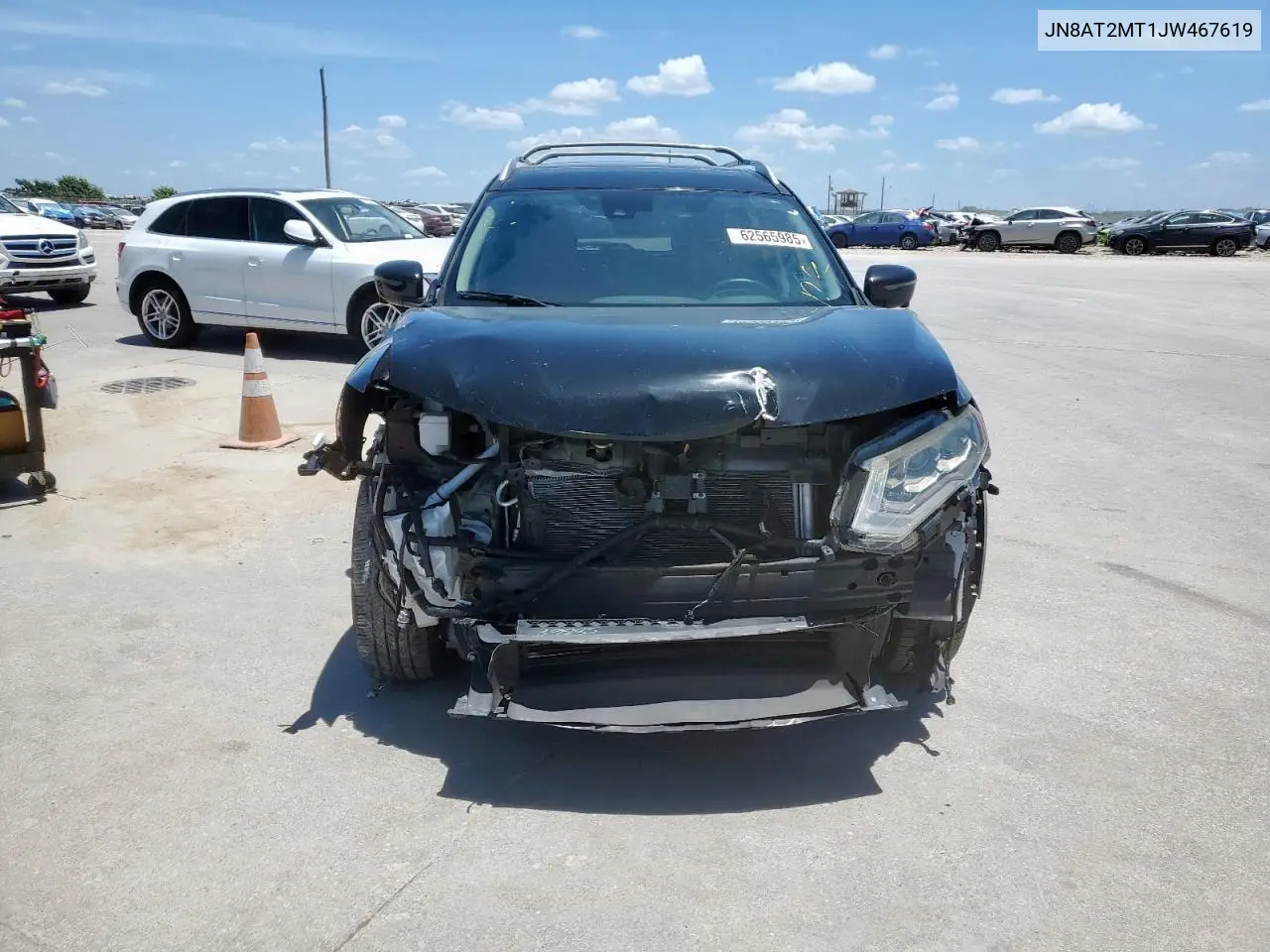 2018 Nissan Rogue S VIN: JN8AT2MT1JW467619 Lot: 62565985