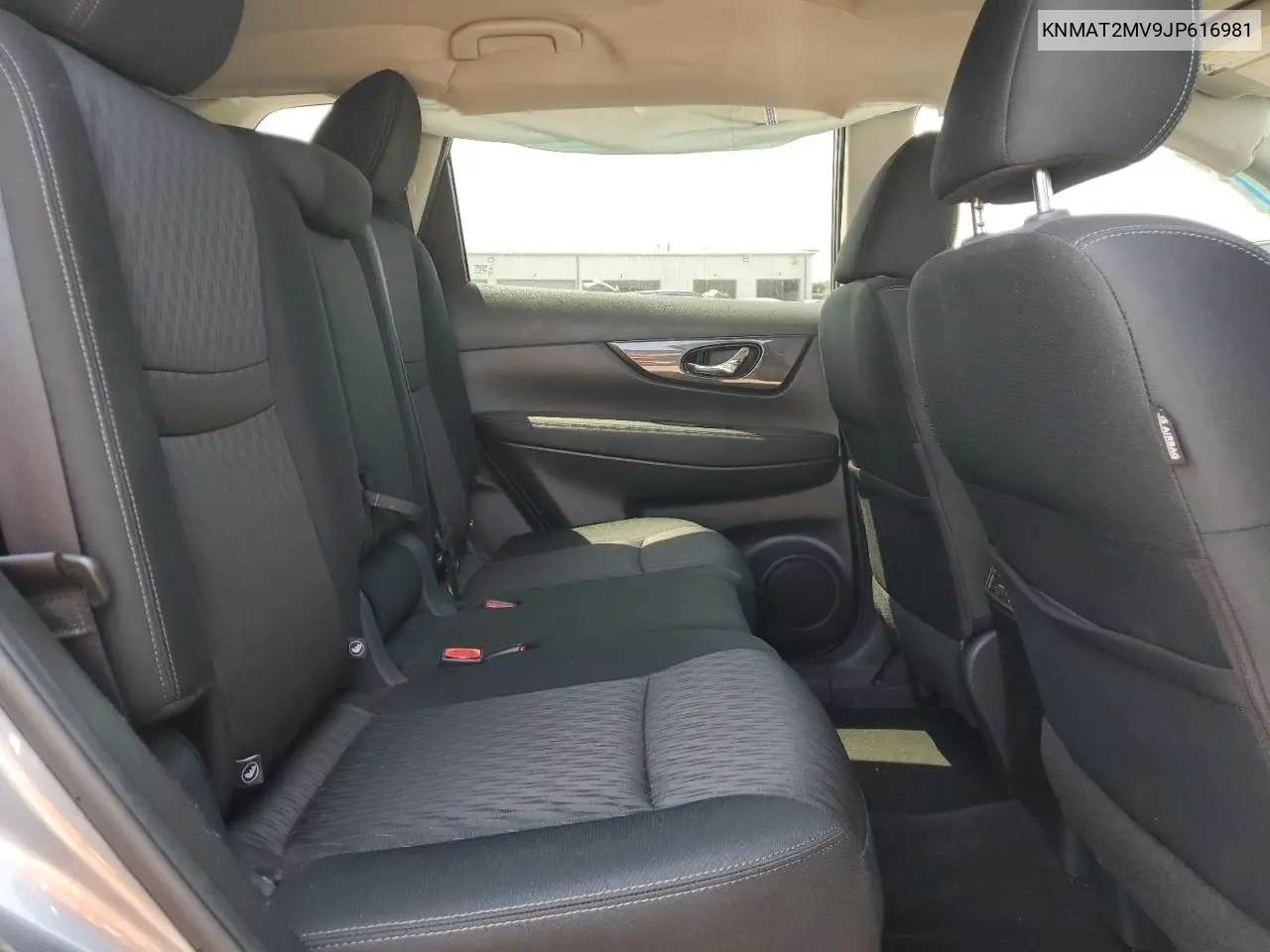 2018 Nissan Rogue S VIN: KNMAT2MV9JP616981 Lot: 65430055