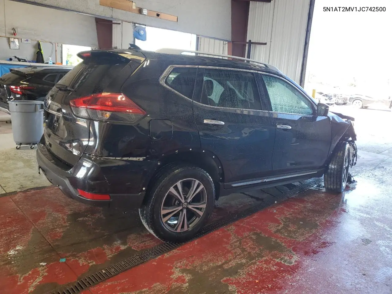 2018 Nissan Rogue S VIN: 5N1AT2MV1JC742500 Lot: 65521185