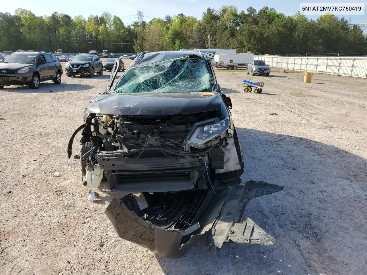 2019 Nissan Rogue S VIN: 5N1AT2MV7KC760419 Lot: 53690475