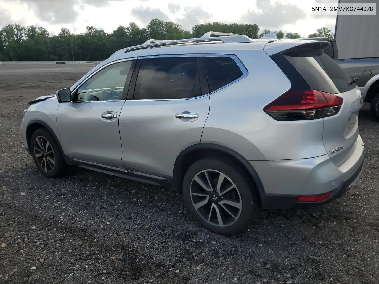 2019 Nissan Rogue S VIN: 5N1AT2MV7KC744978 Lot: 56629855