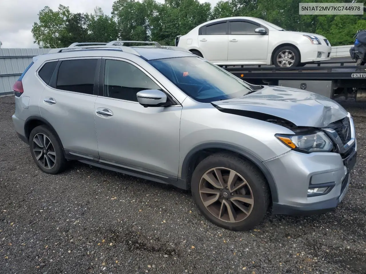 2019 Nissan Rogue S VIN: 5N1AT2MV7KC744978 Lot: 56629855