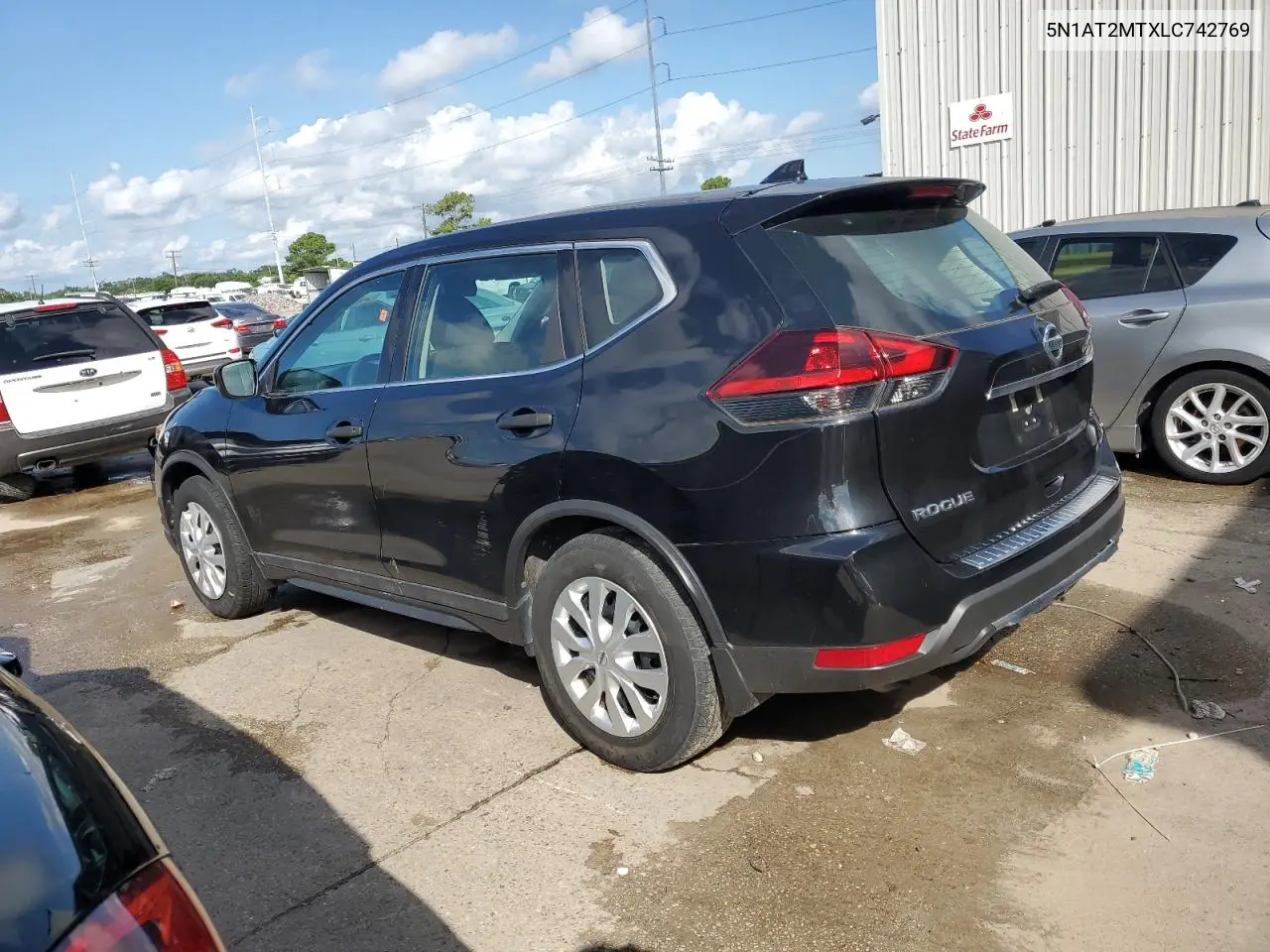 2020 Nissan Rogue S VIN: 5N1AT2MTXLC742769 Lot: 61949385