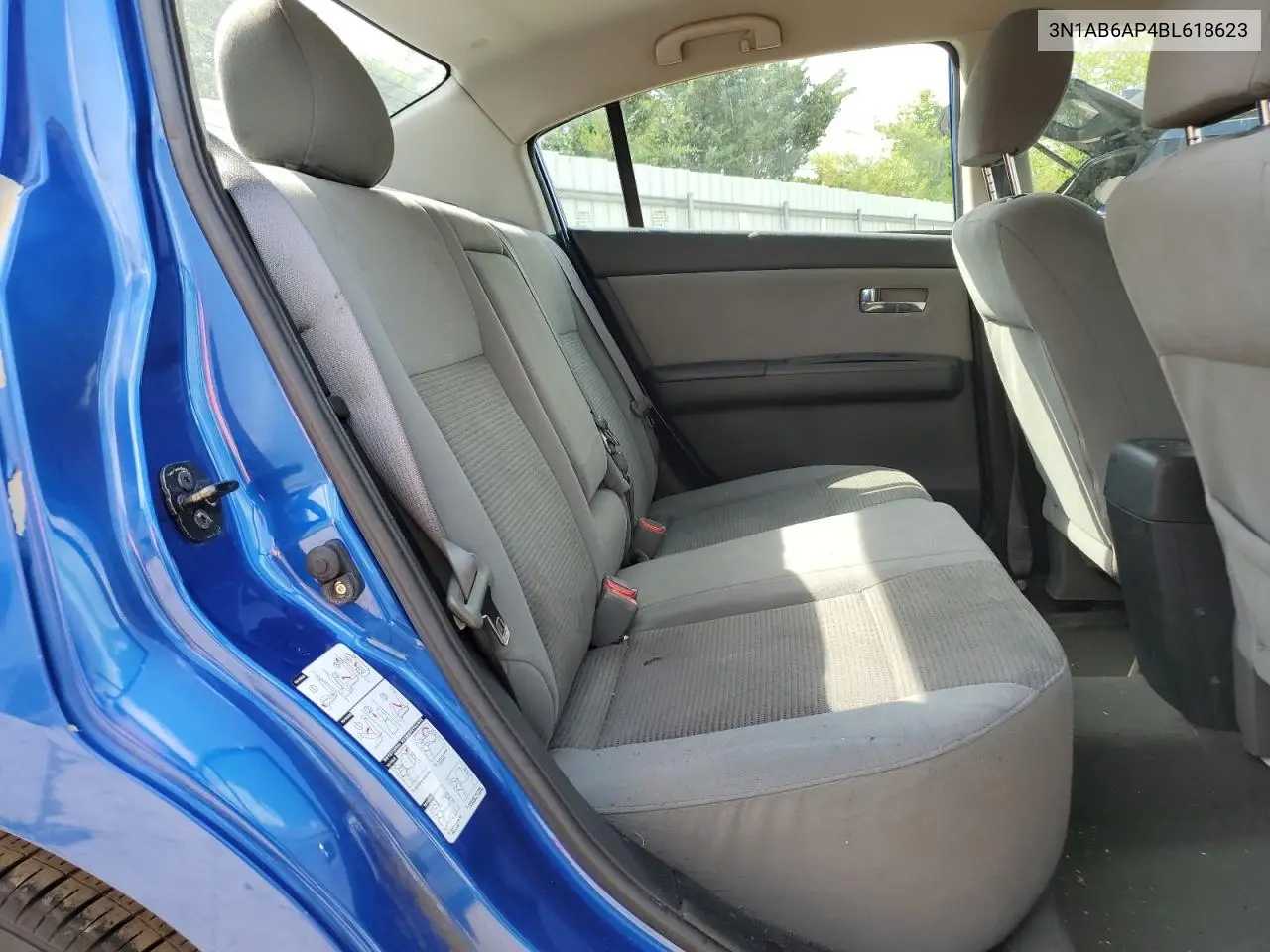 2011 Nissan Sentra 2.0 VIN: 3N1AB6AP4BL618623 Lot: 56852335