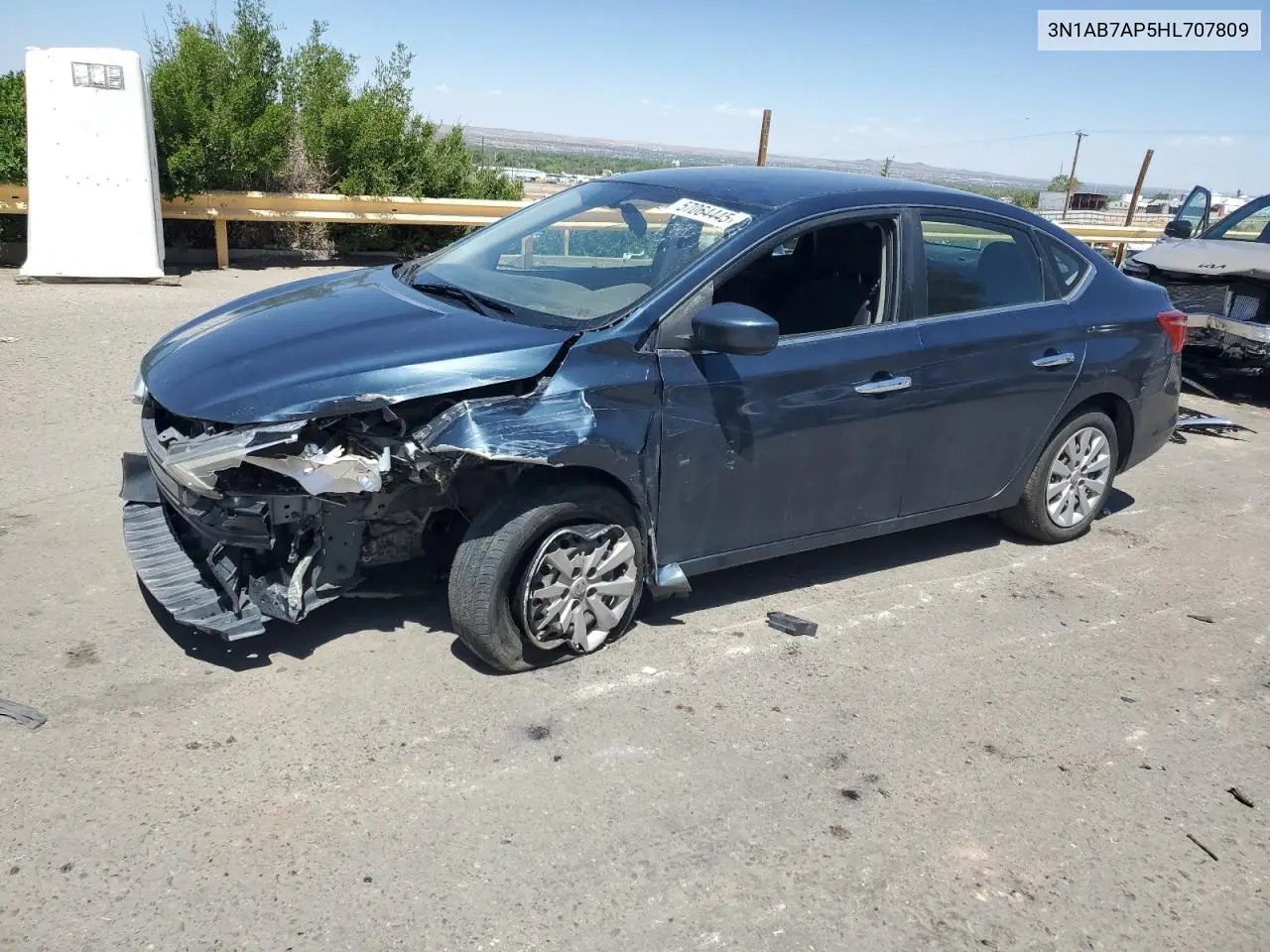 2017 Nissan Sentra S VIN: 3N1AB7AP5HL707809 Lot: 57064445