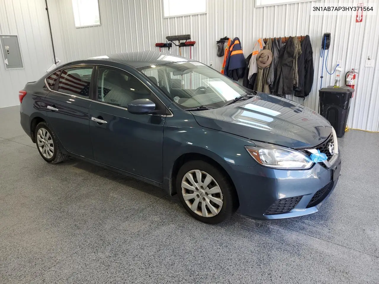 2017 Nissan Sentra S VIN: 3N1AB7AP3HY371564 Lot: 63300655