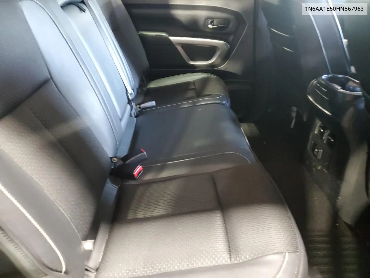 2017 Nissan Titan Sv VIN: 1N6AA1E50HN567963 Lot: 54131825