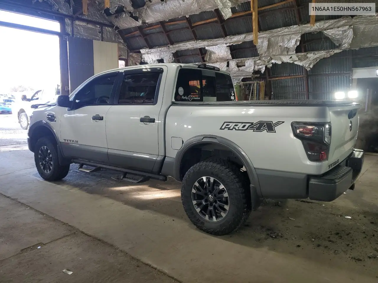 2017 Nissan Titan Sv VIN: 1N6AA1E50HN567963 Lot: 54131825