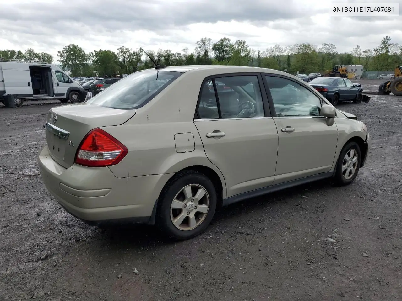2007 Nissan Versa S VIN: 3N1BC11E17L407681 Lot: 56639385