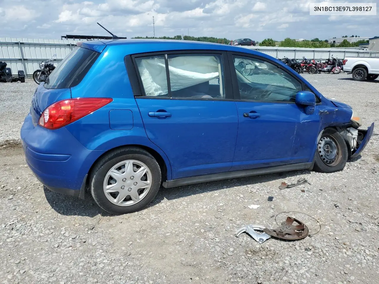 2007 Nissan Versa S VIN: 3N1BC13E97L398127 Lot: 56961975