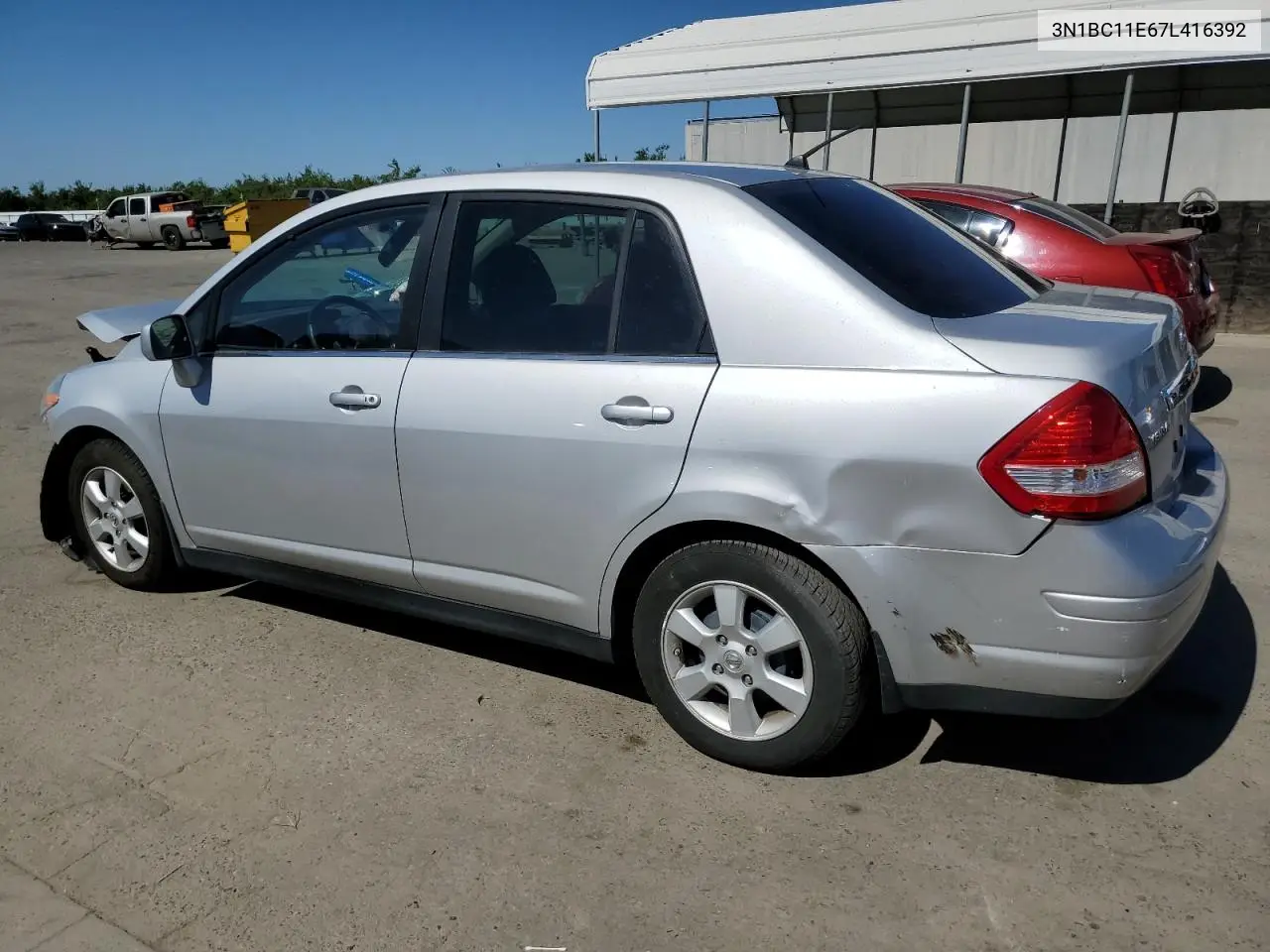 2007 Nissan Versa S VIN: 3N1BC11E67L416392 Lot: 56992945