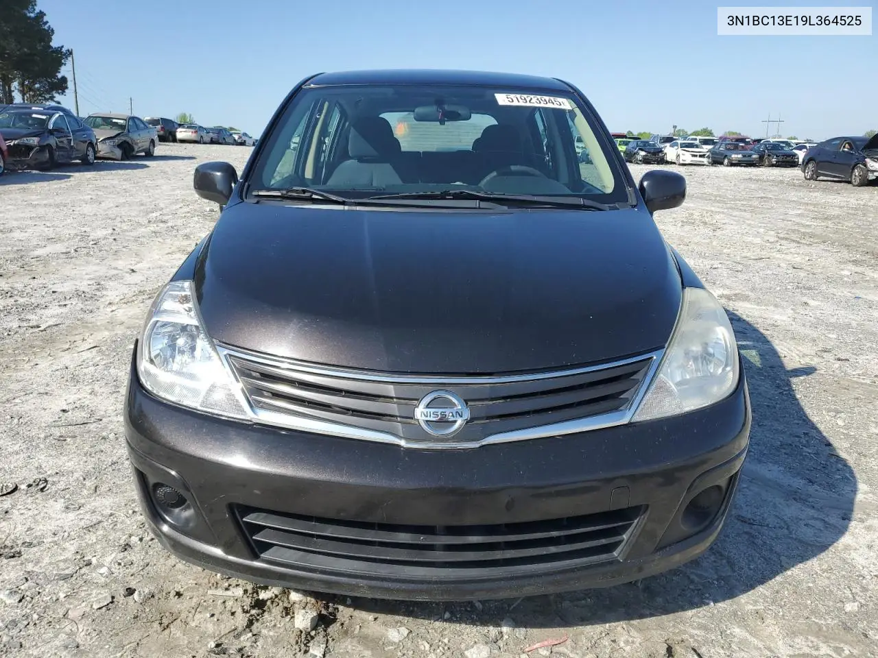 2009 Nissan Versa S VIN: 3N1BC13E19L364525 Lot: 51923945