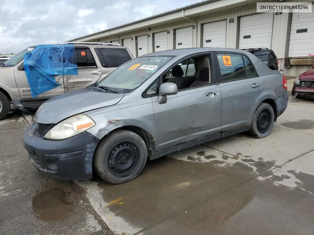 2009 Nissan Versa S VIN: 3N1BC11E89L445296 Lot: 56551445