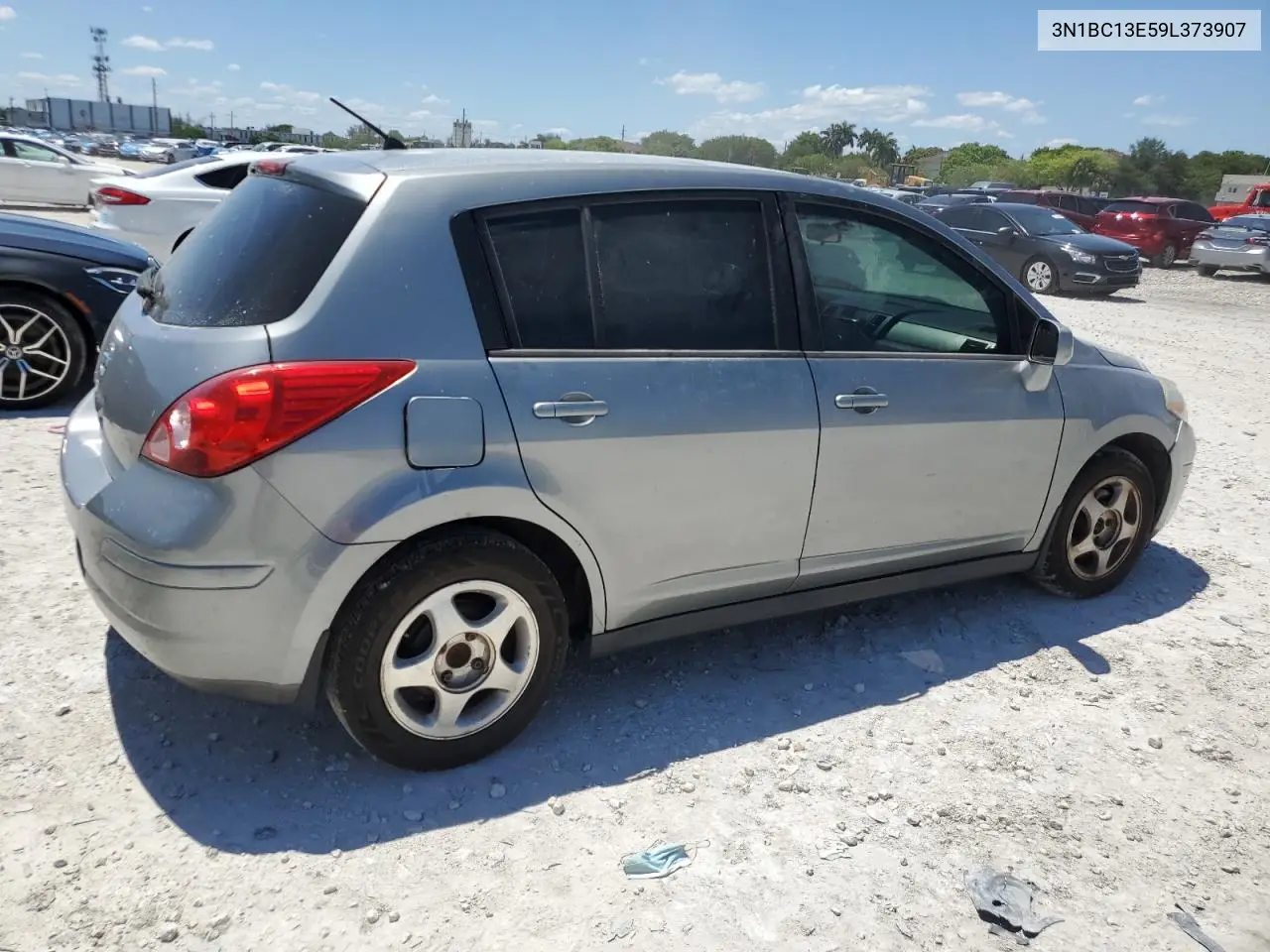 2009 Nissan Versa S VIN: 3N1BC13E59L373907 Lot: 56894545