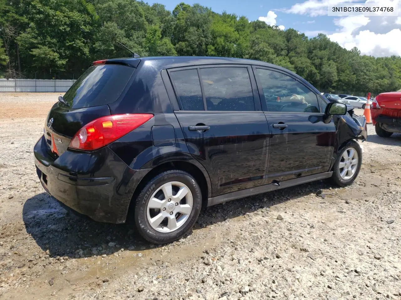 2009 Nissan Versa S VIN: 3N1BC13E09L374768 Lot: 62885875