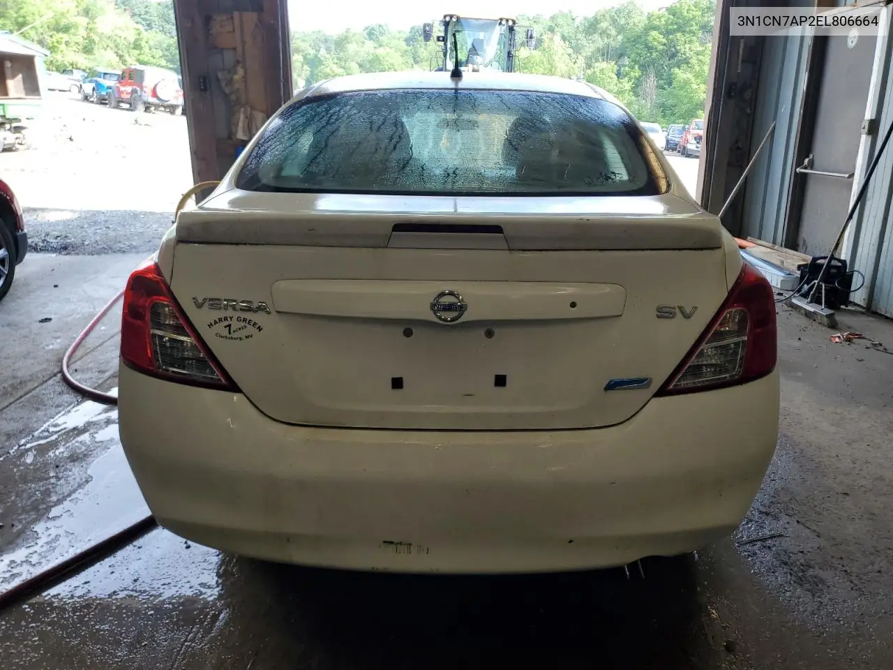 2014 Nissan Versa S VIN: 3N1CN7AP2EL806664 Lot: 62720325