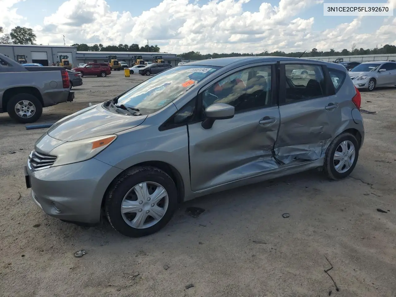 2015 Nissan Versa Note S VIN: 3N1CE2CP5FL392670 Lot: 55661245