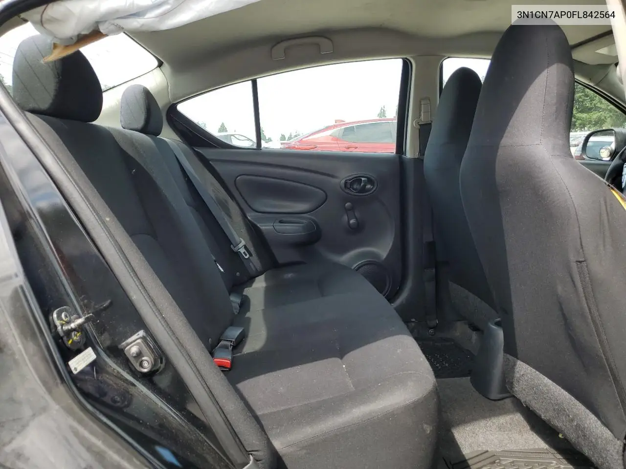 2015 Nissan Versa S VIN: 3N1CN7AP0FL842564 Lot: 63589635