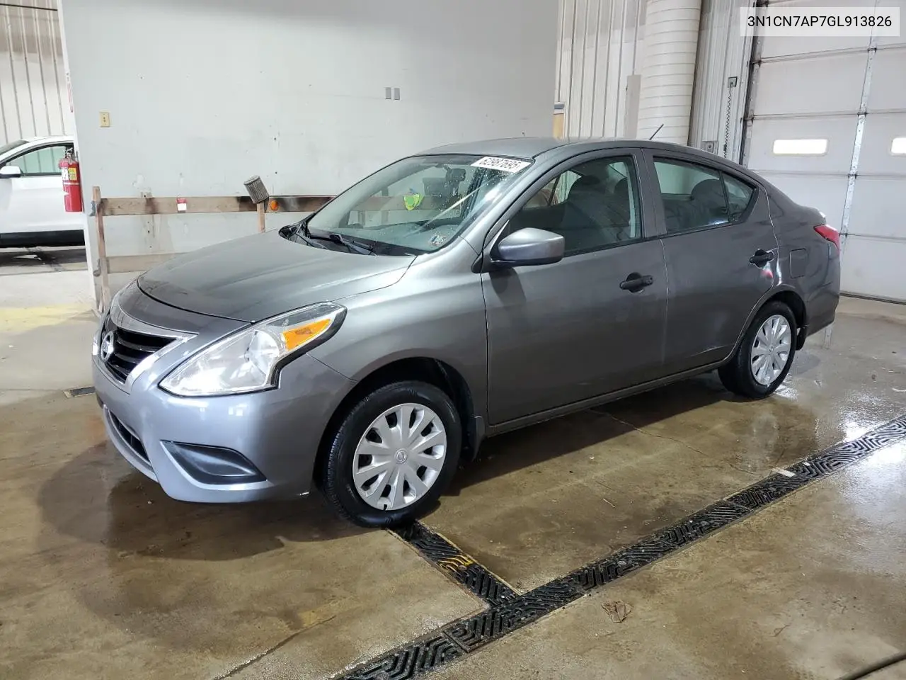 2016 Nissan Versa S VIN: 3N1CN7AP7GL913826 Lot: 62987695