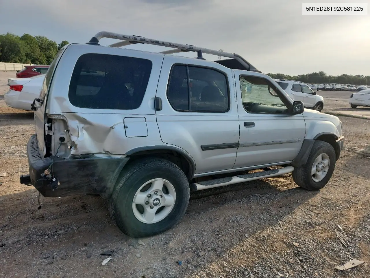 2002 Nissan Xterra Xe VIN: 5N1ED28T92C581225 Lot: 65973715