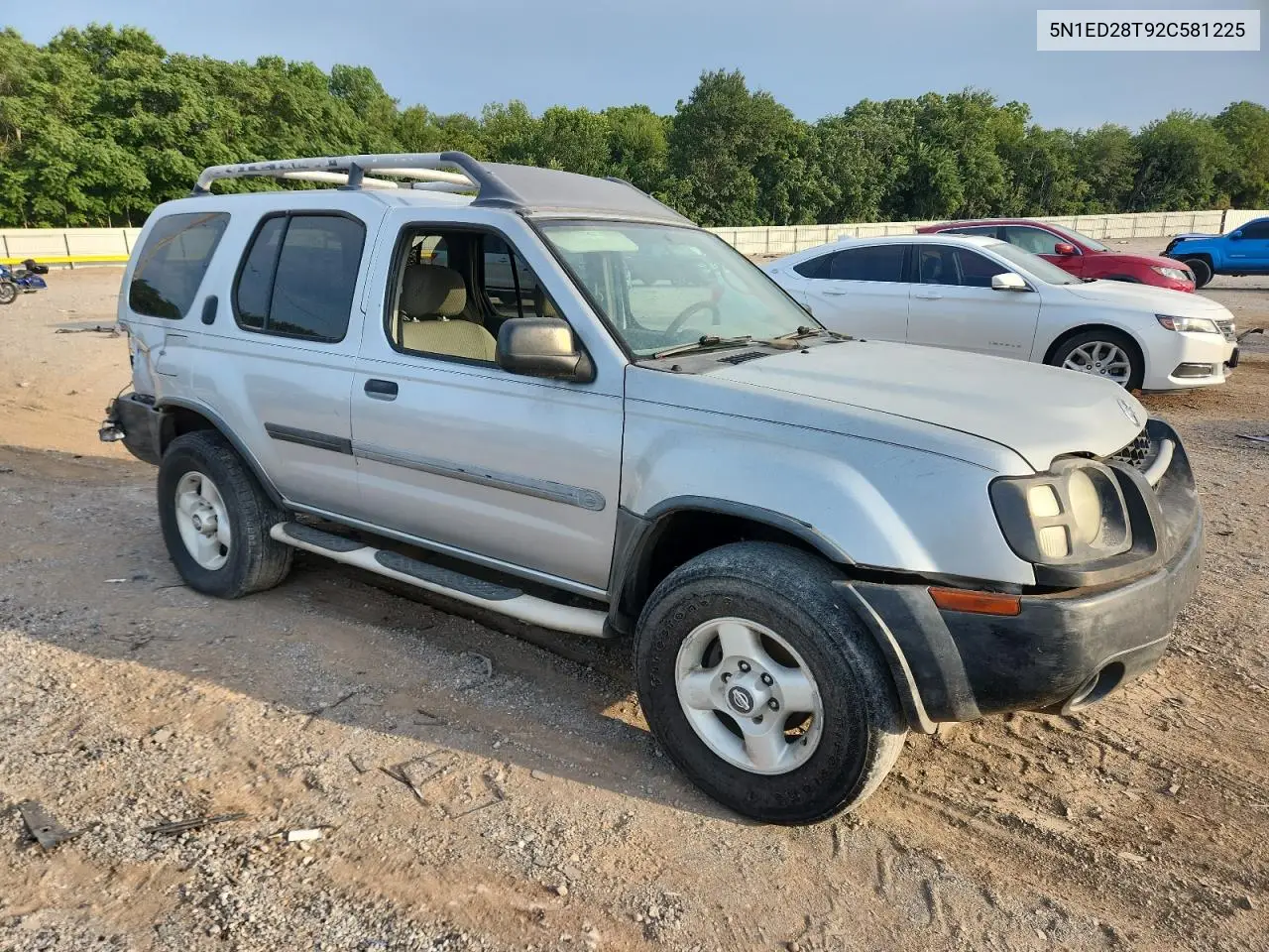 2002 Nissan Xterra Xe VIN: 5N1ED28T92C581225 Lot: 65973715