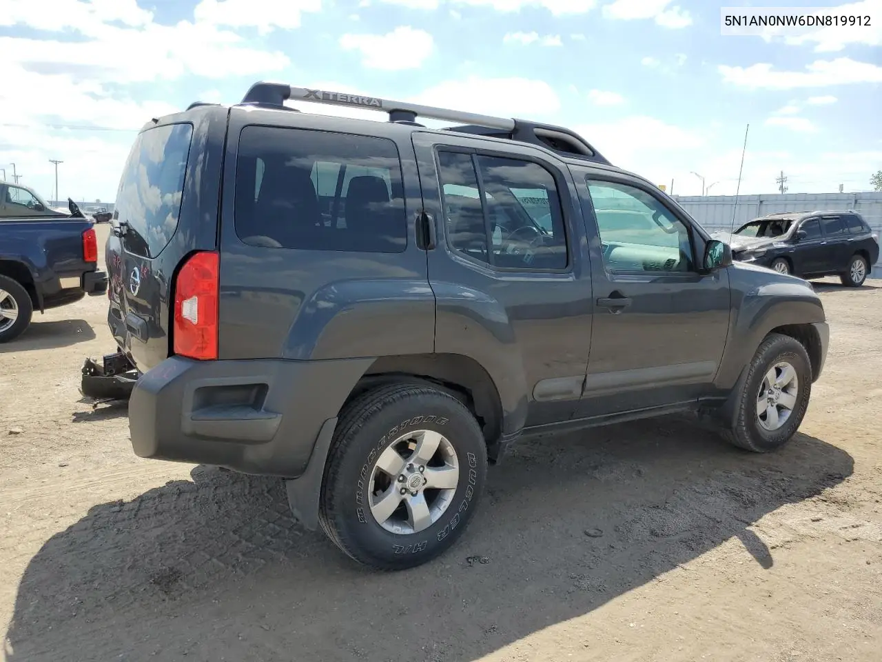 2013 Nissan Xterra X VIN: 5N1AN0NW6DN819912 Lot: 57052575
