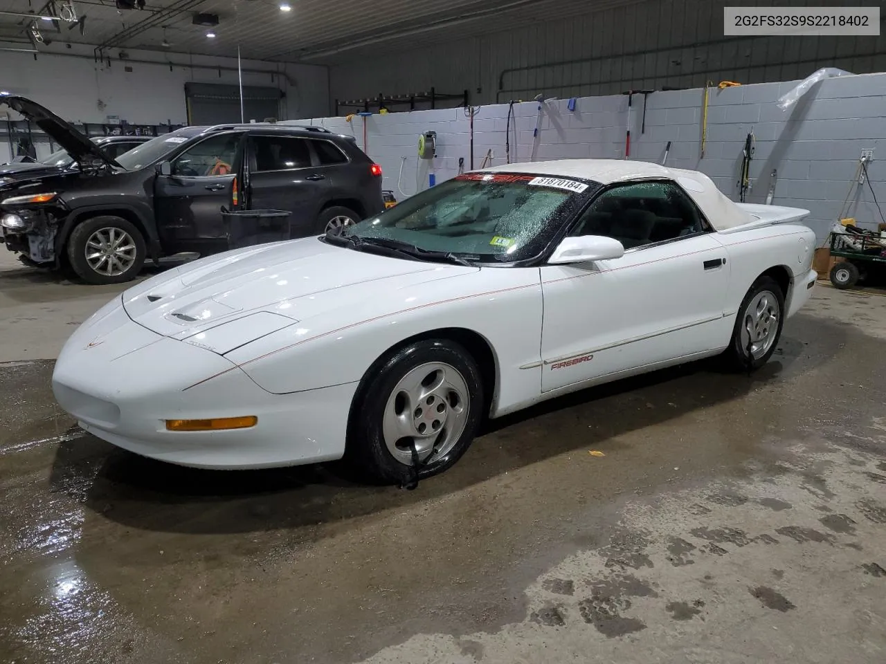 1995 Pontiac Firebird VIN: 2G2FS32S9S2218402 Lot: 81870184