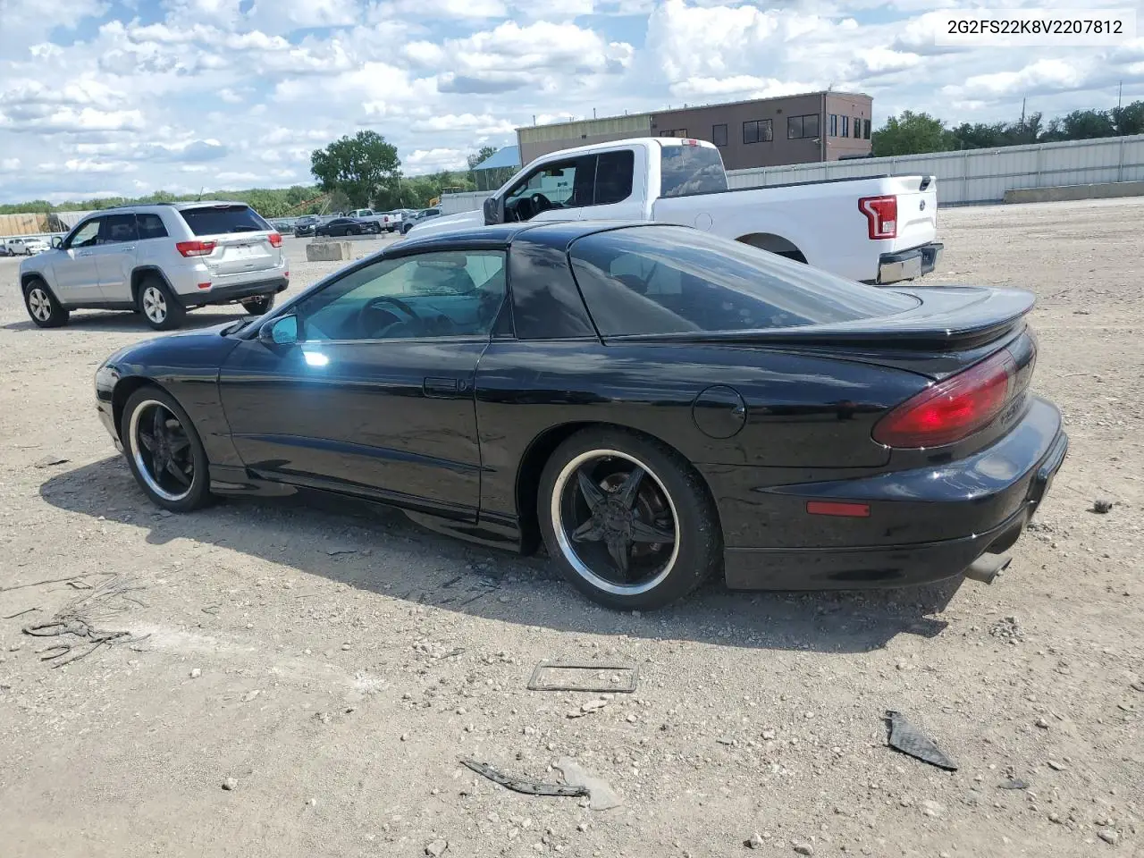 1997 Pontiac Firebird VIN: 2G2FS22K8V2207812 Lot: 56876505