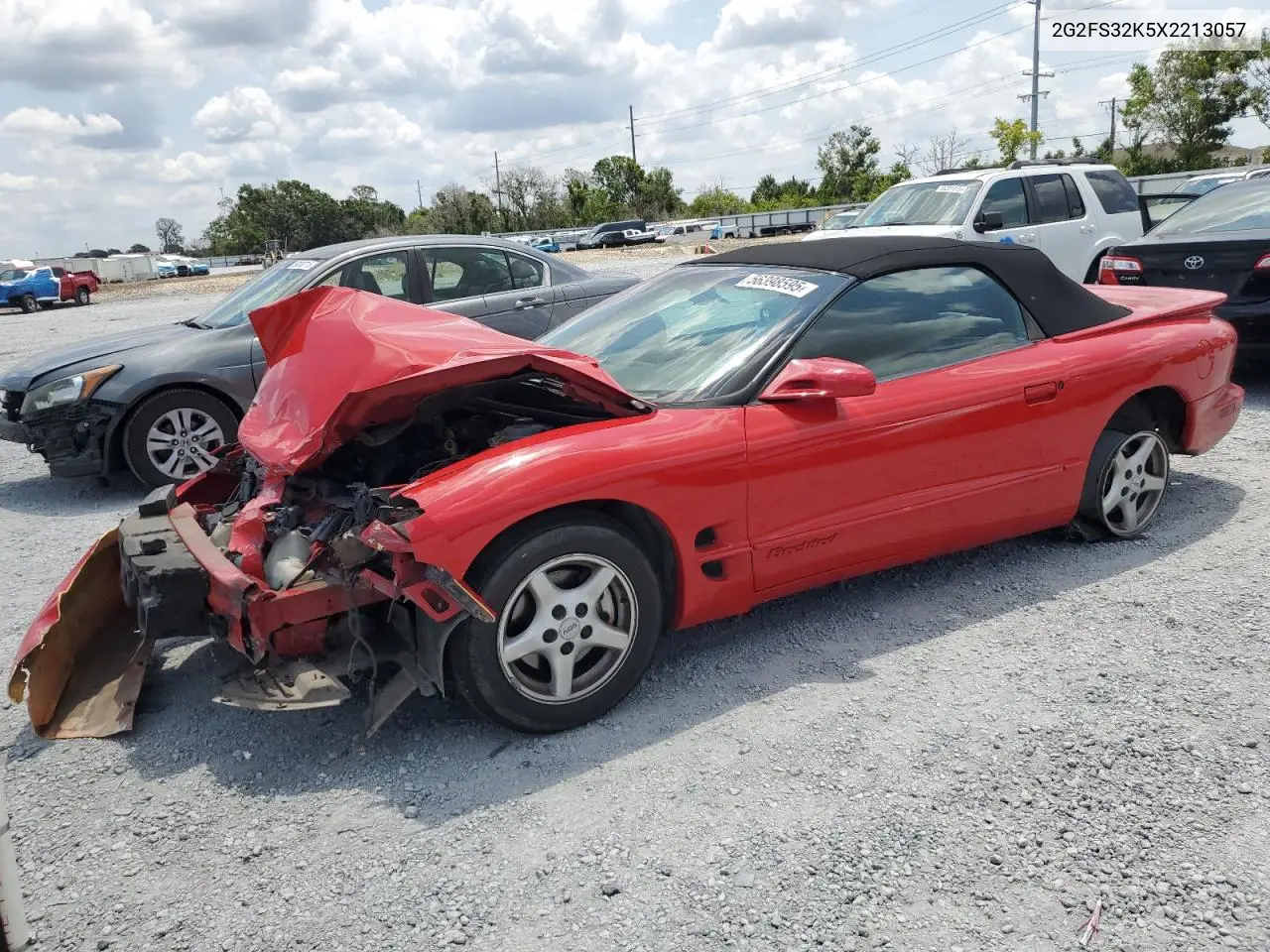 1999 Pontiac Firebird VIN: 2G2FS32K5X2213057 Lot: 56398595