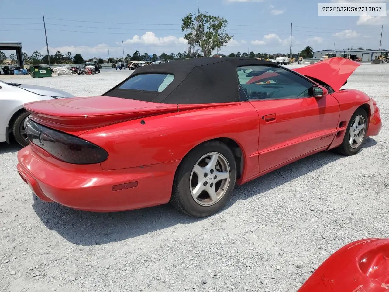 1999 Pontiac Firebird VIN: 2G2FS32K5X2213057 Lot: 56398595