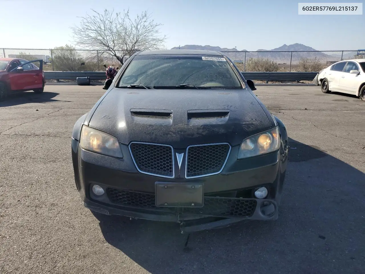 2009 Pontiac G8 VIN: 6G2ER57769L215137 Lot: 52262665