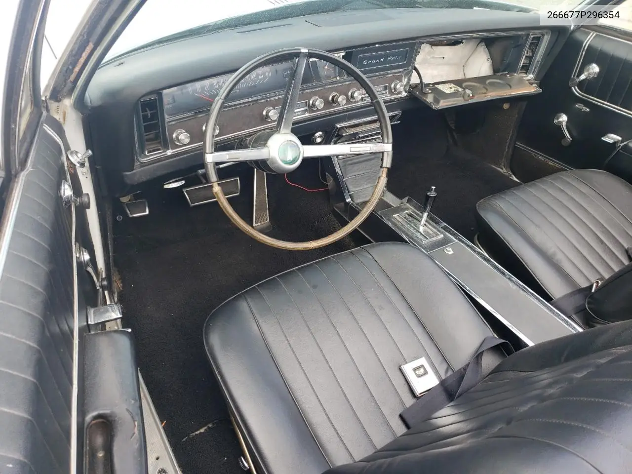 1967 Pontiac Grand Prix VIN: 266677P296354 Lot: 54514745