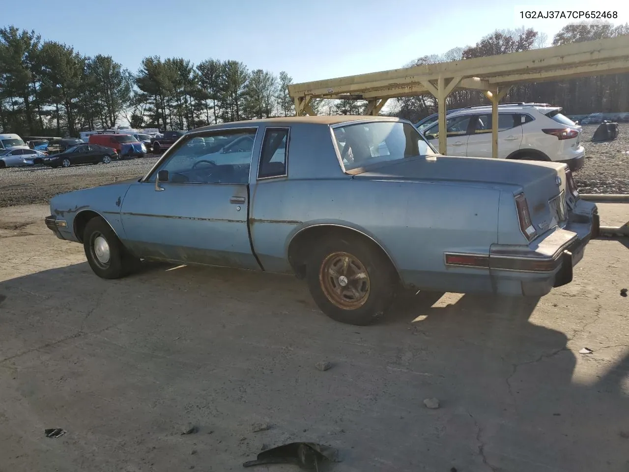 1982 Pontiac Grand Prix VIN: 1G2AJ37A7CP652468 Lot: 80365534