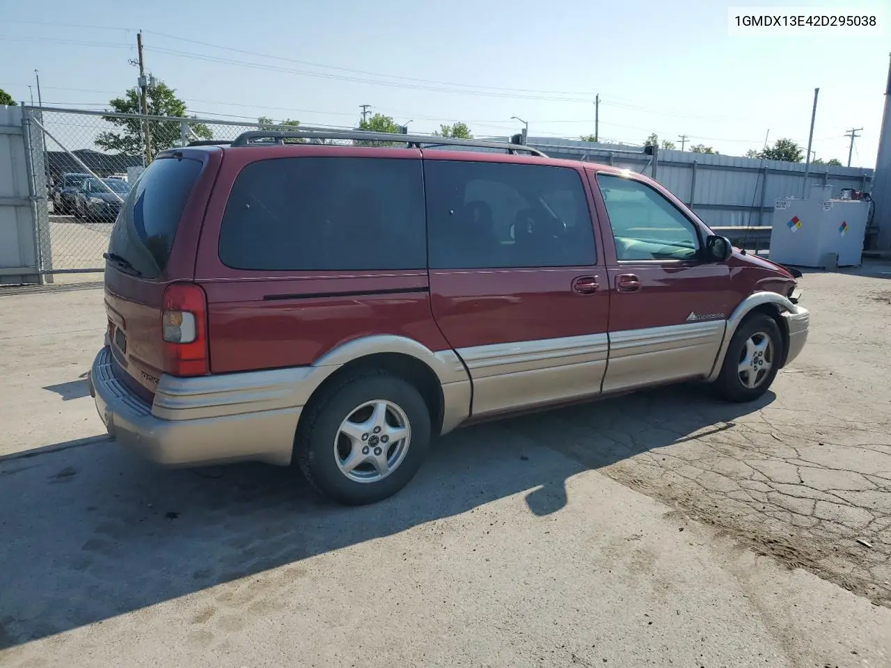 2002 Pontiac Montana Luxury VIN: 1GMDX13E42D295038 Lot: 57318475