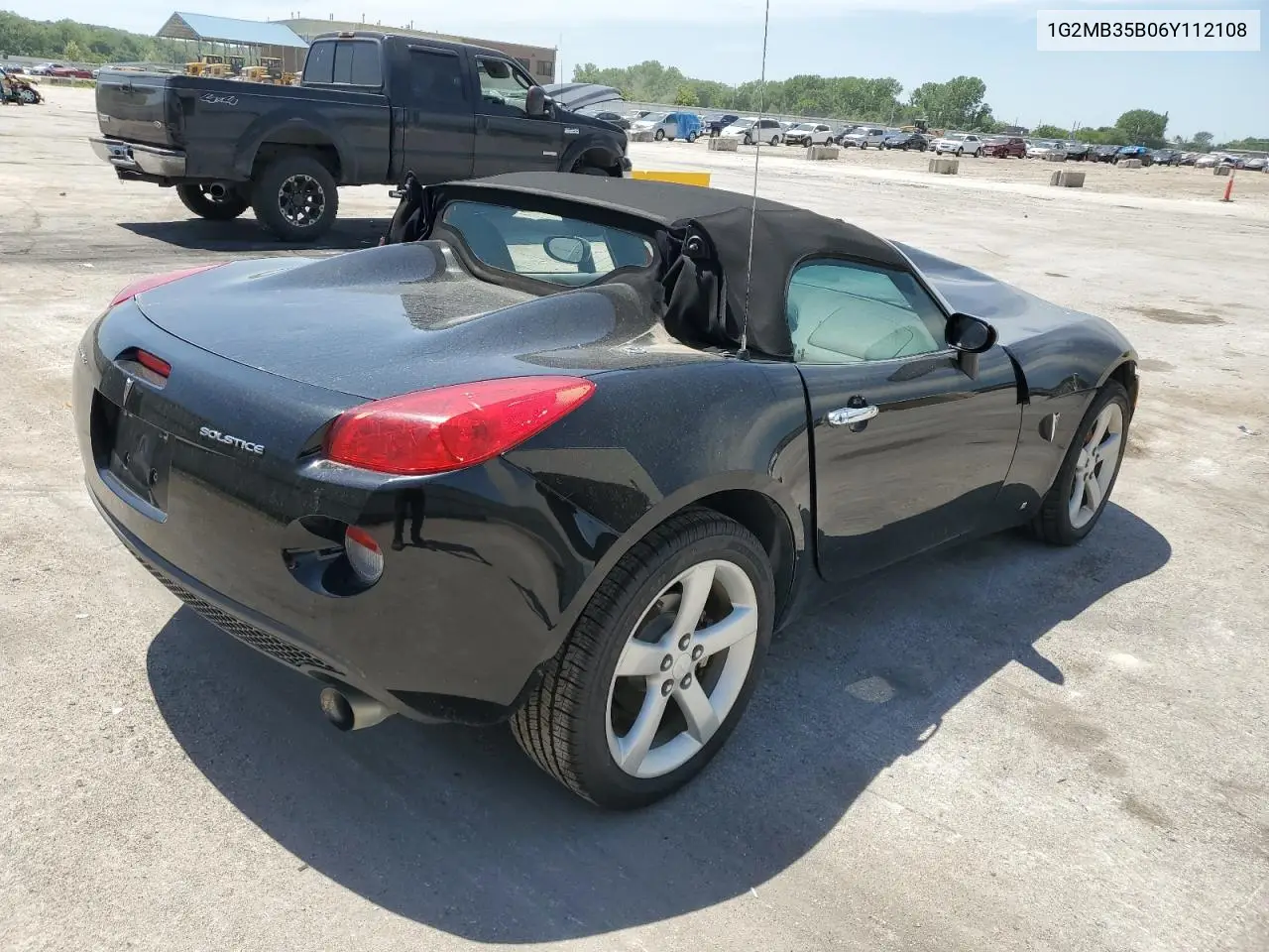 2006 Pontiac Solstice VIN: 1G2MB35B06Y112108 Lot: 55144325