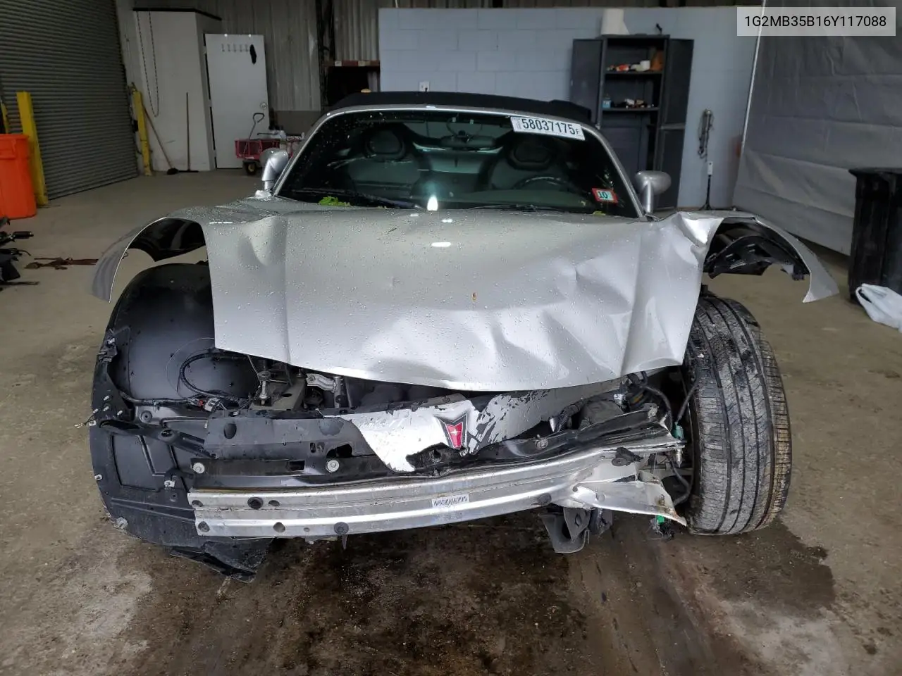2006 Pontiac Solstice VIN: 1G2MB35B16Y117088 Lot: 58037175