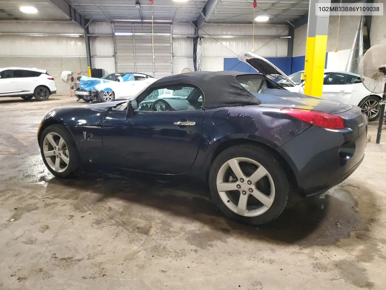 2006 Pontiac Solstice VIN: 1G2MB33B86Y109038 Lot: 61855835