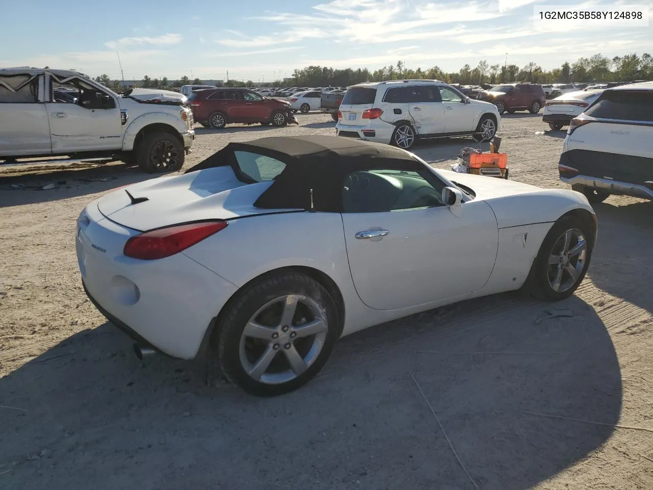 2008 Pontiac Solstice VIN: 1G2MC35B58Y124898 Lot: 81819204