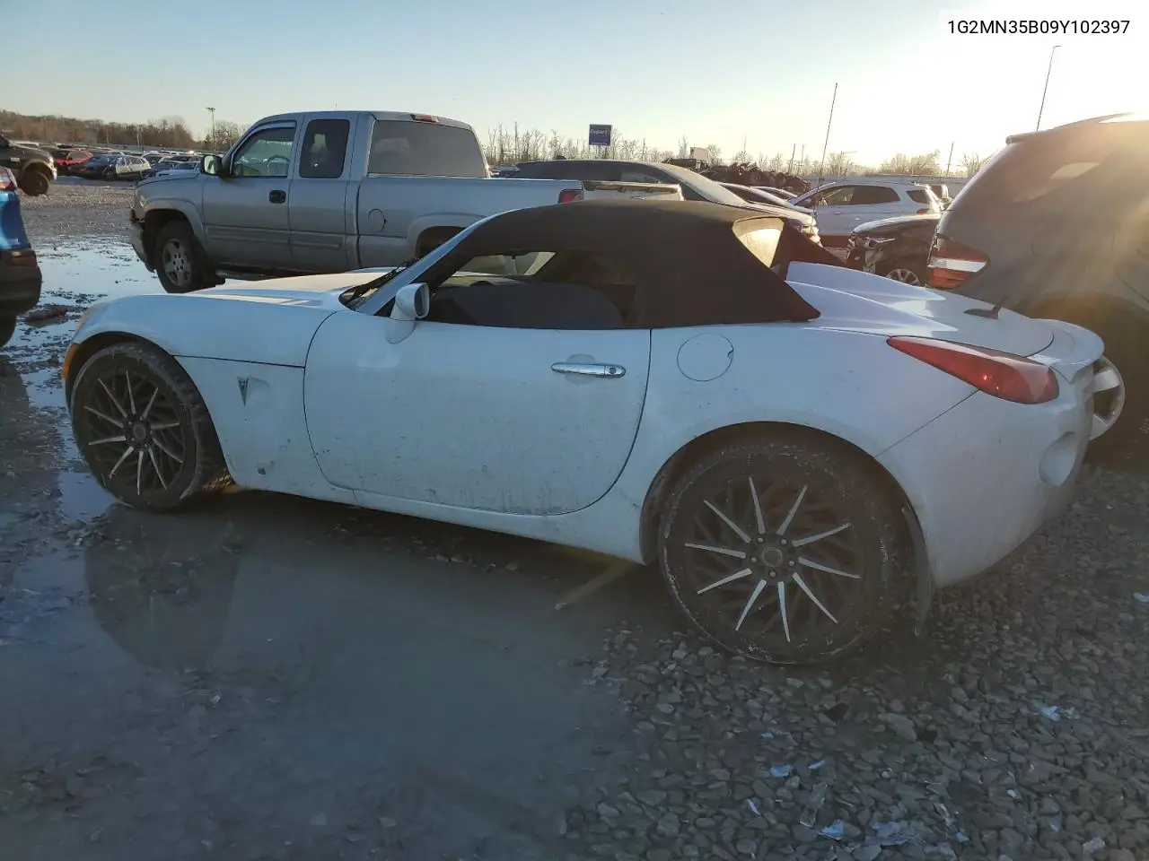 2009 Pontiac Solstice VIN: 1G2MN35B09Y102397 Lot: 82620264