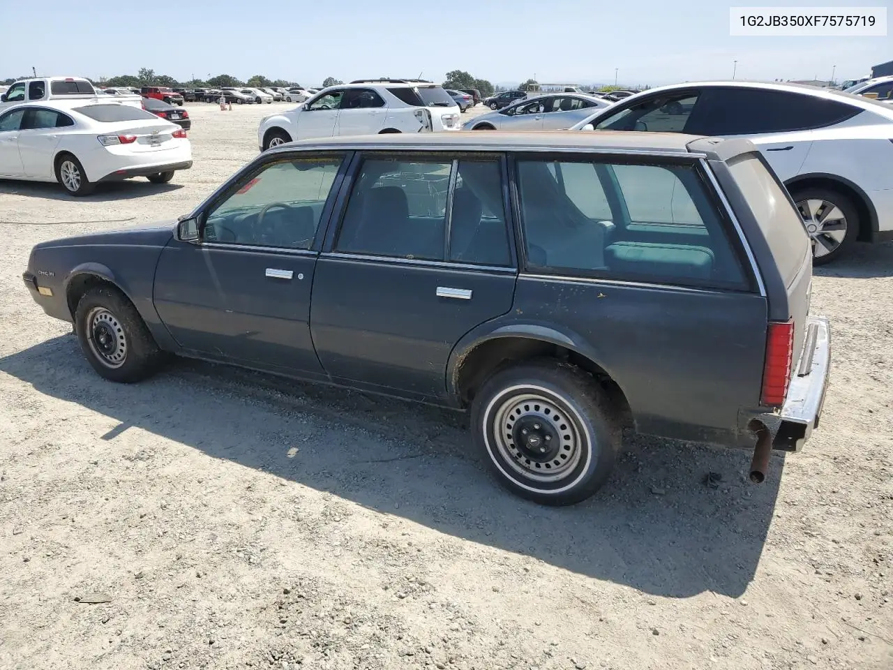 1985 Pontiac Sunbird VIN: 1G2JB350XF7575719 Lot: 60540725