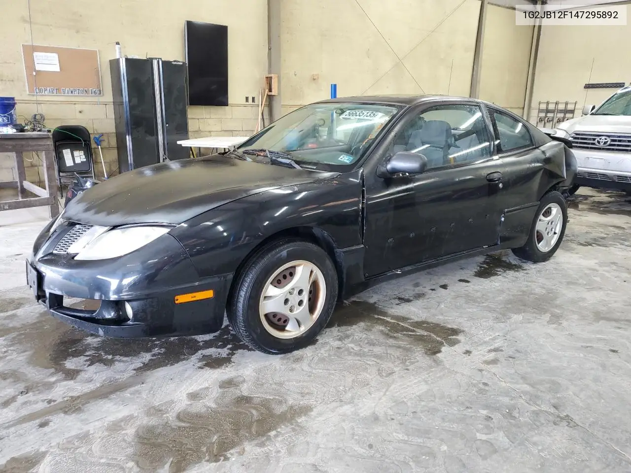 2004 Pontiac Sunfire VIN: 1G2JB12F147295892 Lot: 56635135