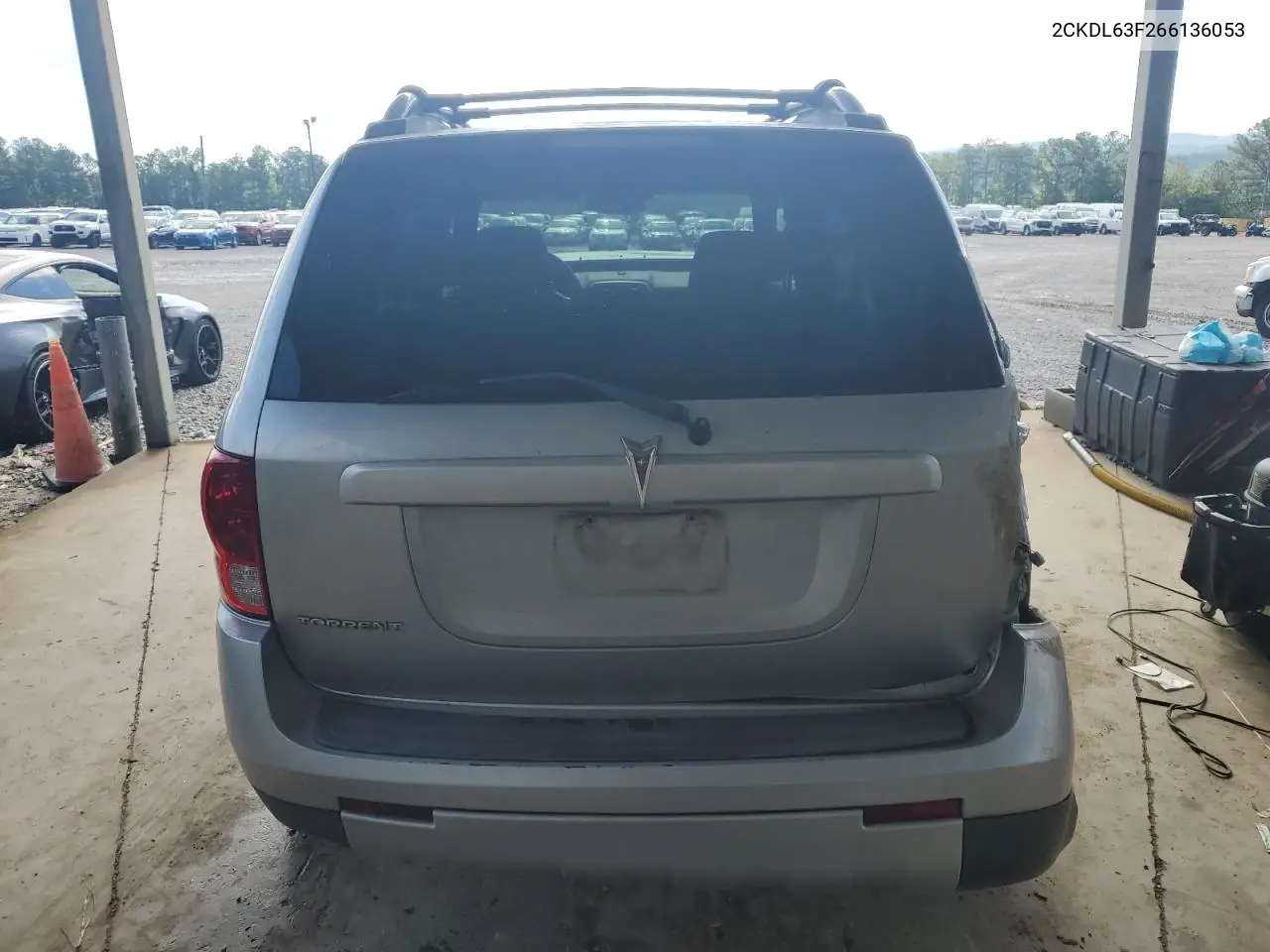 2006 Pontiac Torrent VIN: 2CKDL63F266136053 Lot: 56368585