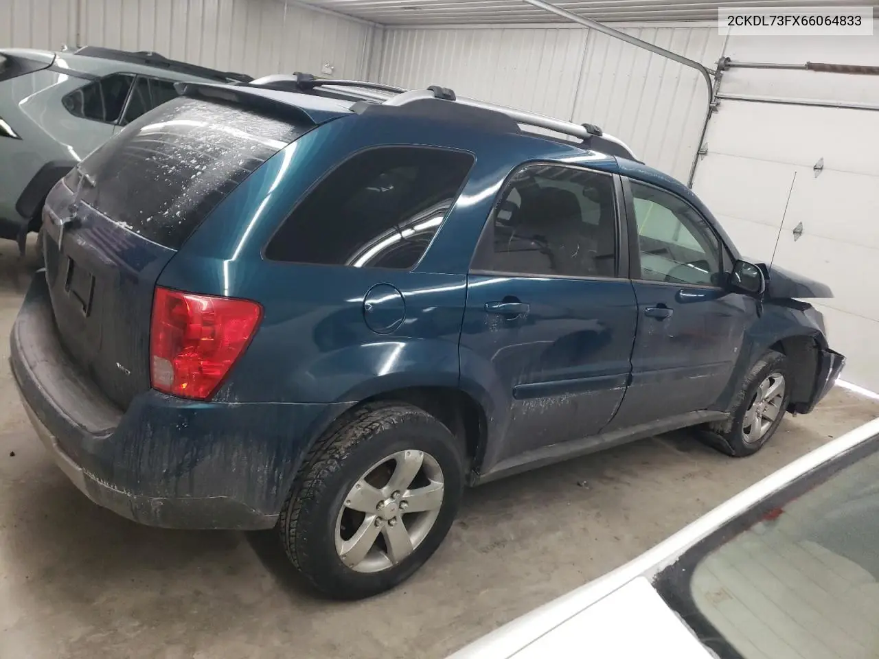 2006 Pontiac Torrent VIN: 2CKDL73FX66064833 Lot: 60054385