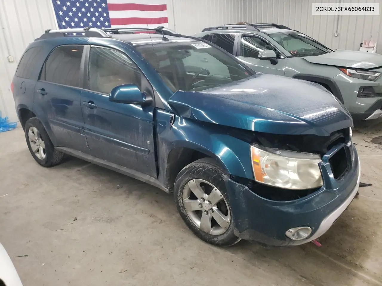 2006 Pontiac Torrent VIN: 2CKDL73FX66064833 Lot: 60054385