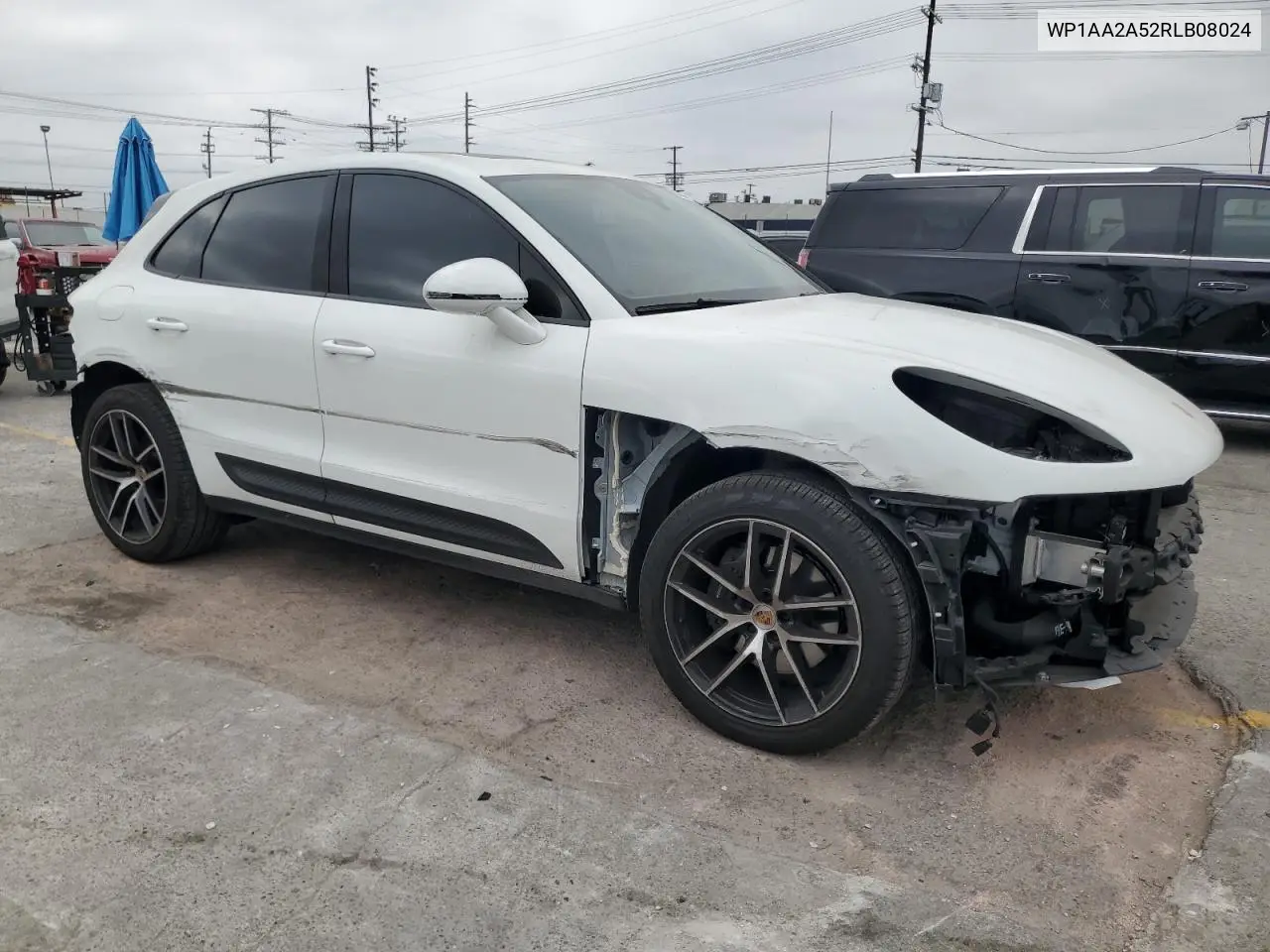 2024 Porsche Macan Base VIN: WP1AA2A52RLB08024 Lot: 50064855