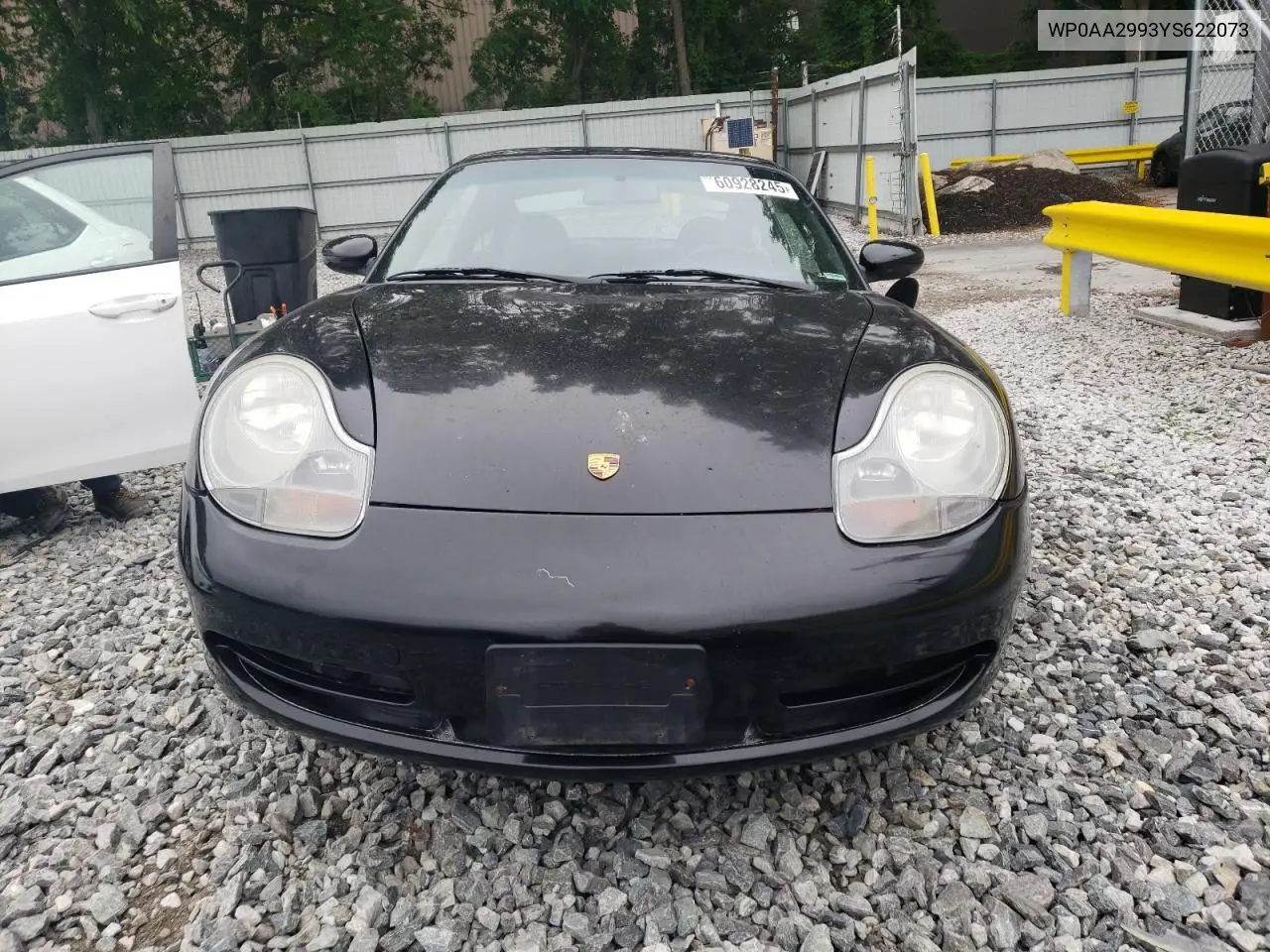 2000 Porsche 911 Carrera 2 VIN: WP0AA2993YS622073 Lot: 60928245