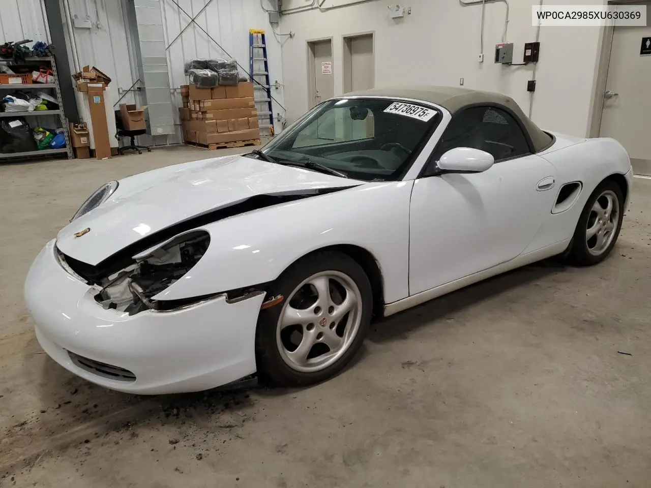 1999 Porsche Boxster VIN: WP0CA2985XU630369 Lot: 54736975