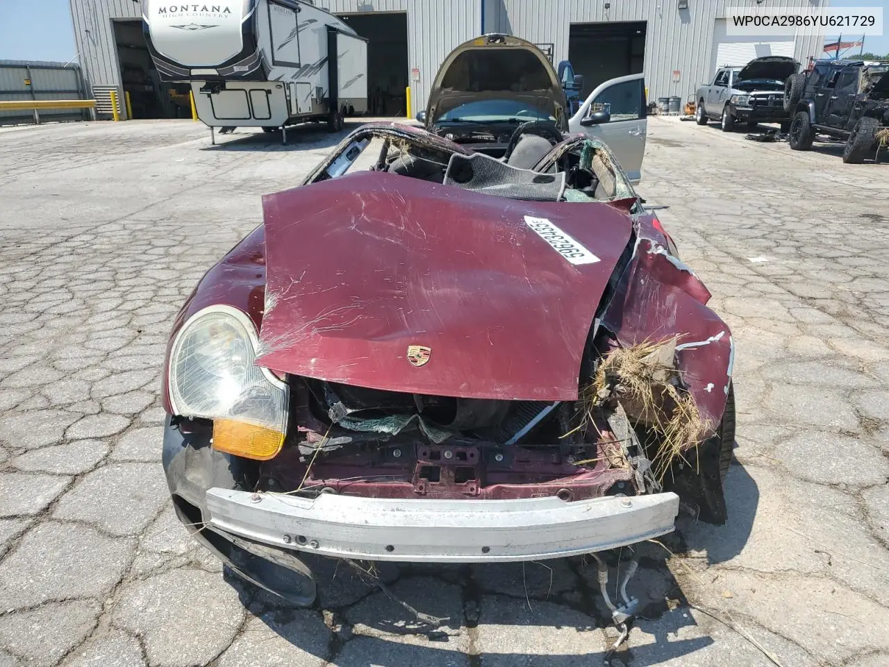 2000 Porsche Boxster VIN: WP0CA2986YU621729 Lot: 59623435
