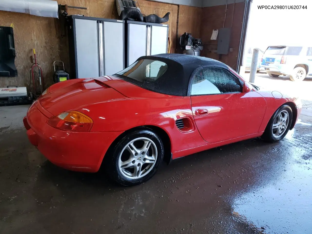 2001 Porsche Boxster VIN: WP0CA29801U620744 Lot: 55678055