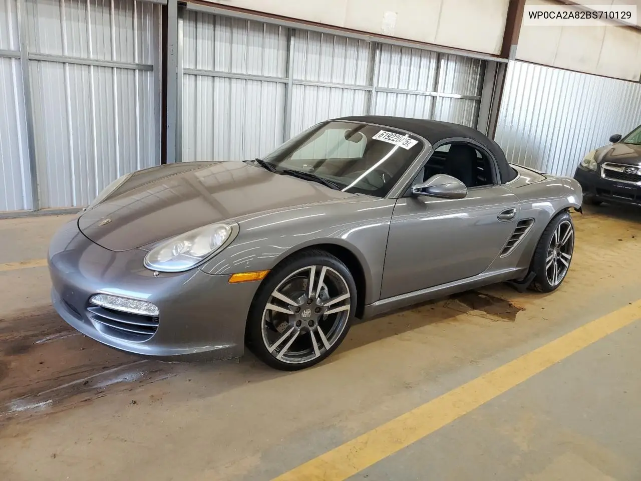 2011 Porsche Boxster VIN: WP0CA2A82BS710129 Lot: 61922085